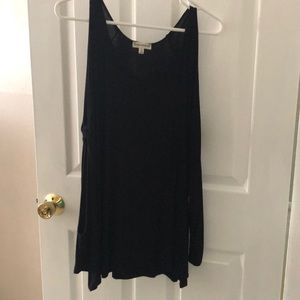 Long sleeve, cold shoulder shirt